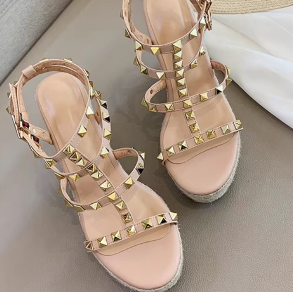 women shoes Heels